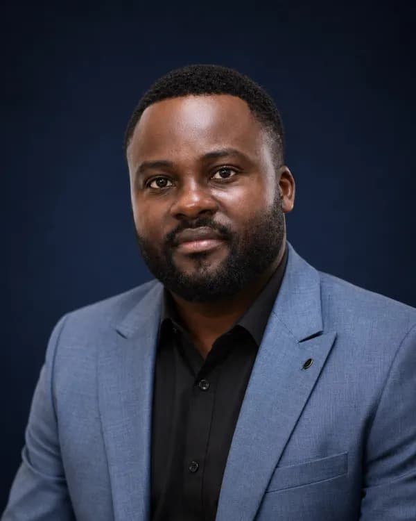 Audrey Ndundu, ingénieur BTP et expert topographe